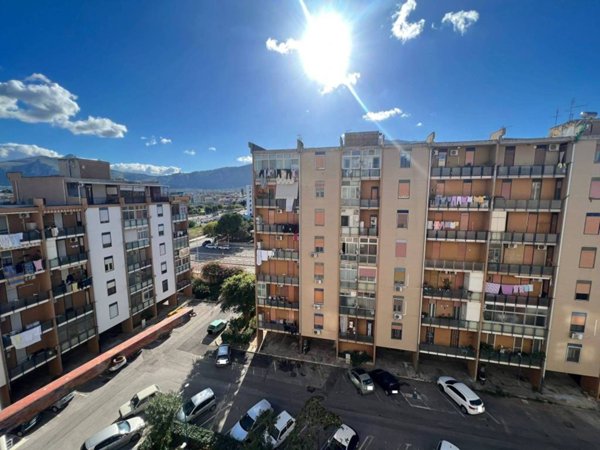 appartamento in vendita a Palermo in zona Roccella