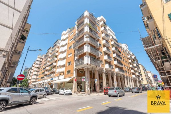 appartamento in vendita a Palermo in zona Libertà