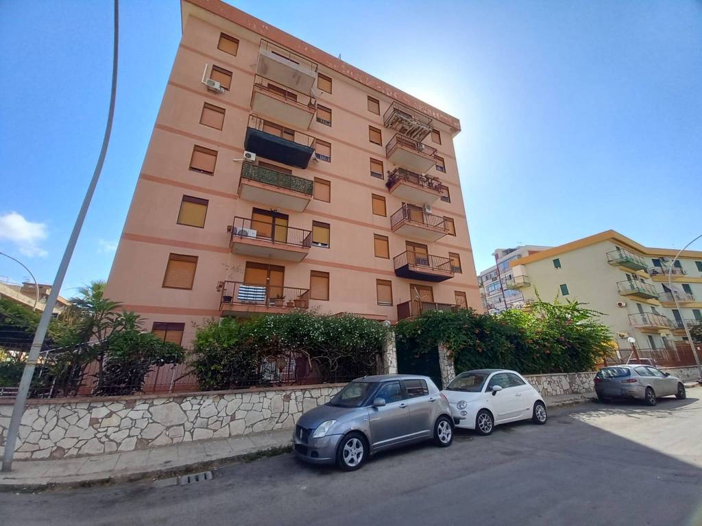 appartamento in vendita a Palermo in zona Croceverde