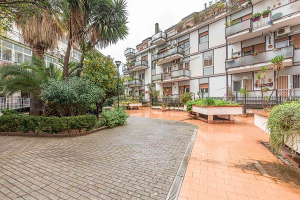 appartamento in vendita a Palermo in zona Uditore