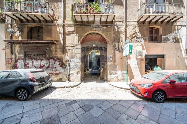appartamento in vendita a Palermo in zona Centro storico