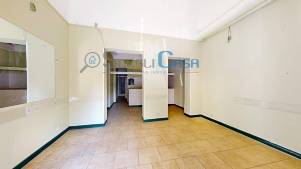 locale commerciale in vendita a Palermo in zona Libertà