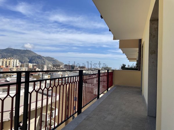 appartamento in vendita a Palermo in zona Noce