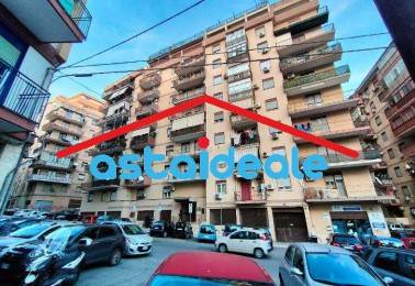 appartamento in vendita a Palermo in zona Oreto