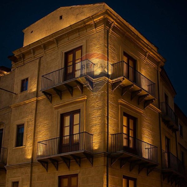 appartamento in vendita a Palermo in zona Centro storico