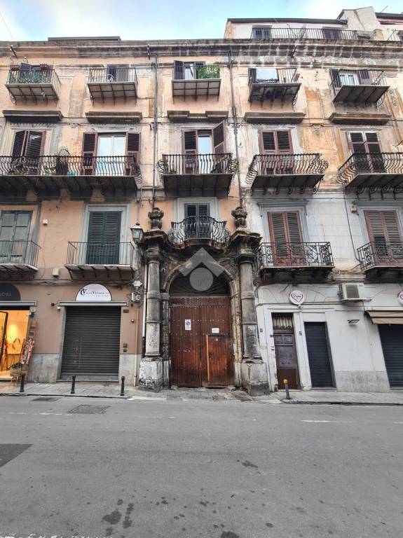 appartamento in vendita a Palermo in zona Centro storico