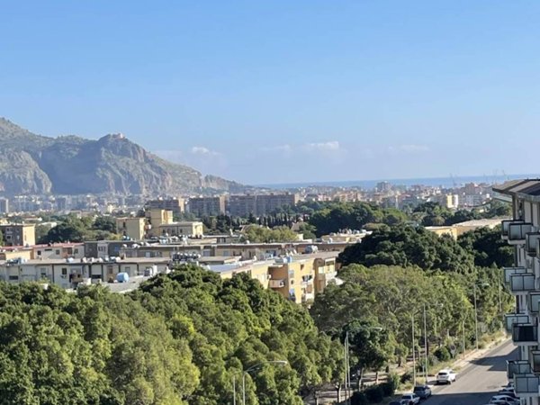 appartamento in vendita a Palermo in zona Baida