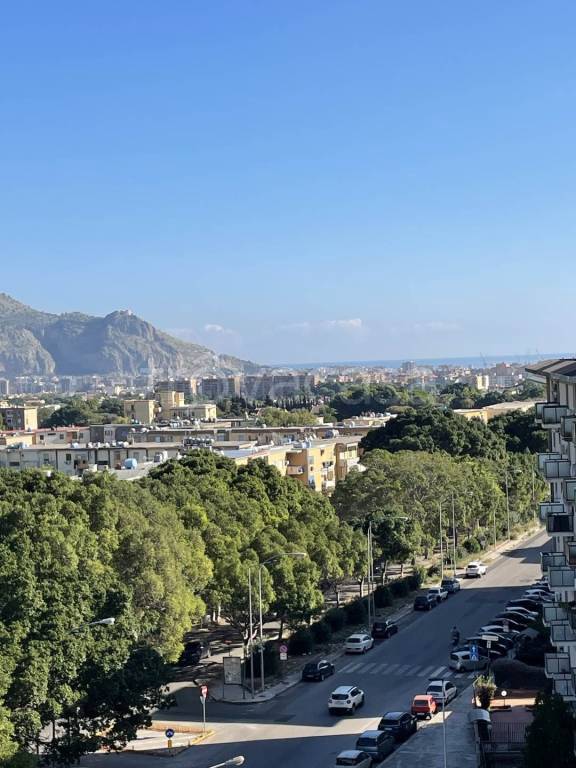 appartamento in vendita a Palermo in zona Baida