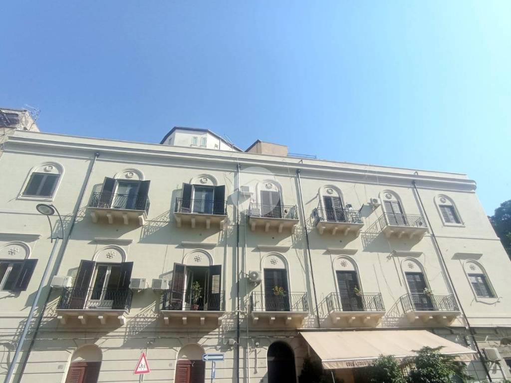 appartamento in vendita a Palermo in zona Libertà