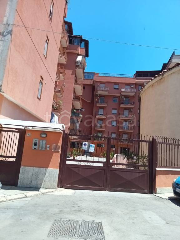 appartamento in vendita a Palermo in zona Noce