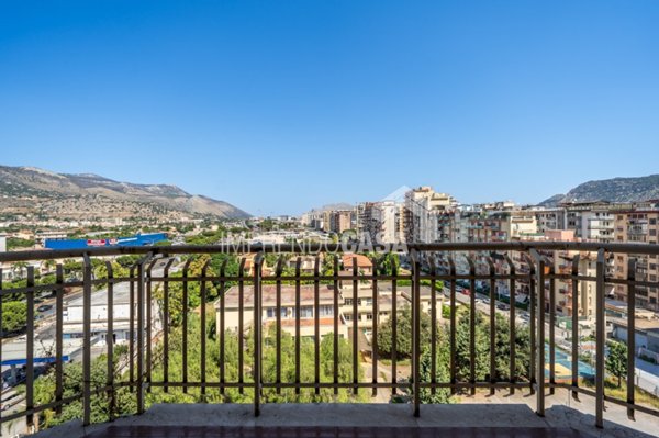 appartamento in vendita a Palermo in zona Libertà