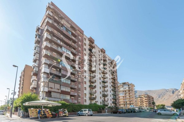appartamento in vendita a Palermo in zona Croceverde