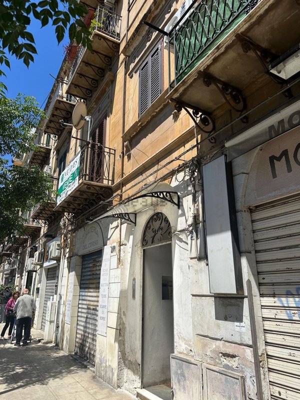 appartamento in vendita a Palermo in zona Calatafimi / Cuba