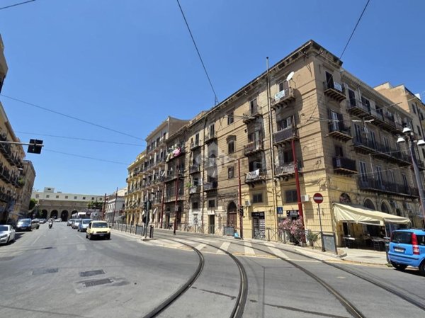 appartamento in vendita a Palermo