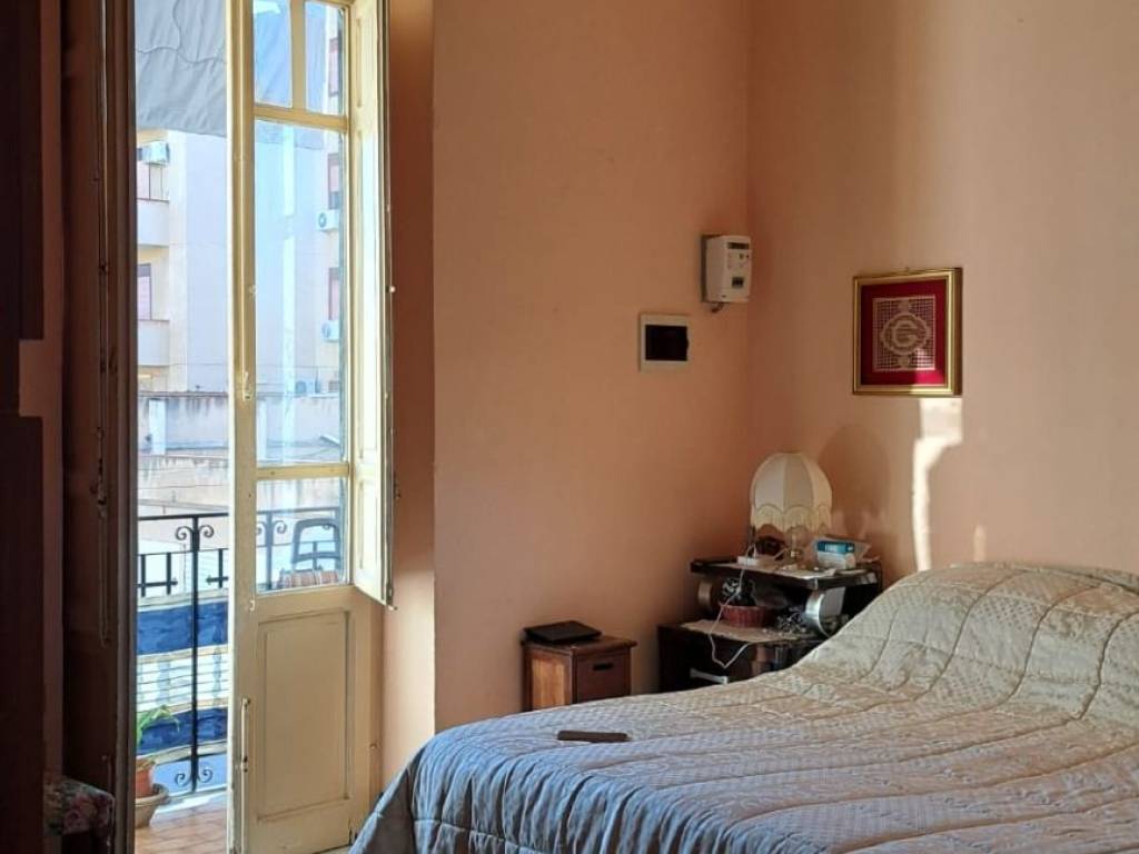 appartamento in vendita a Palermo in zona Zisa