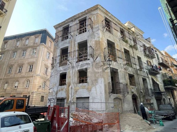 appartamento in vendita a Palermo in zona Centro storico