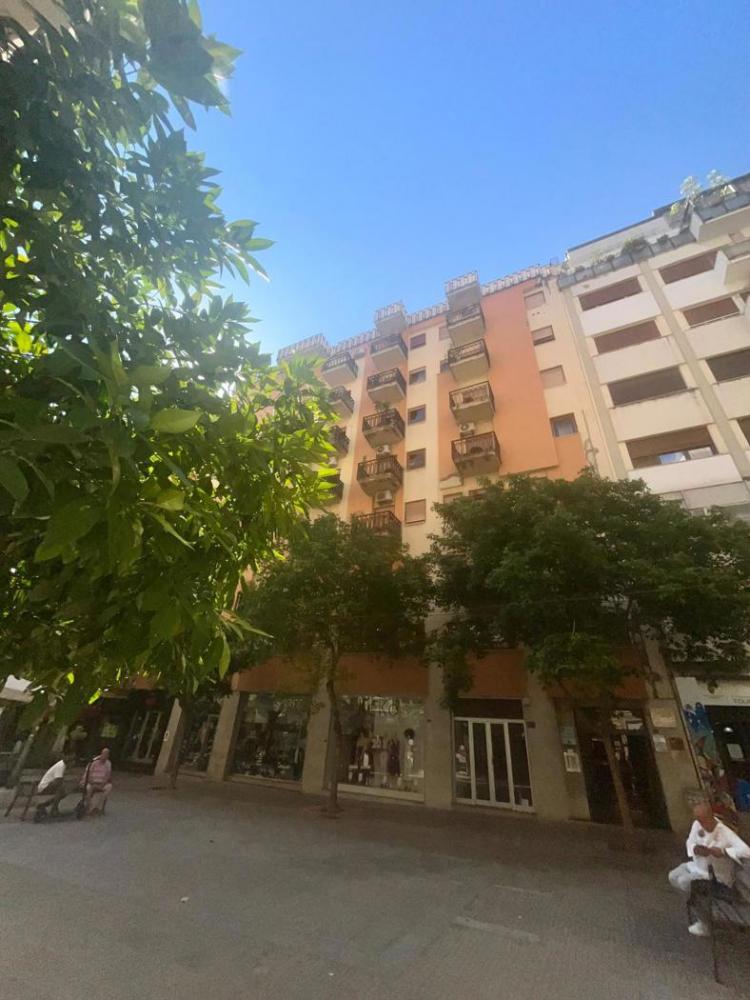 appartamento in vendita a Palermo