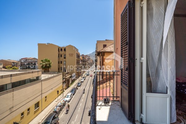 appartamento in vendita a Palermo in zona Oreto