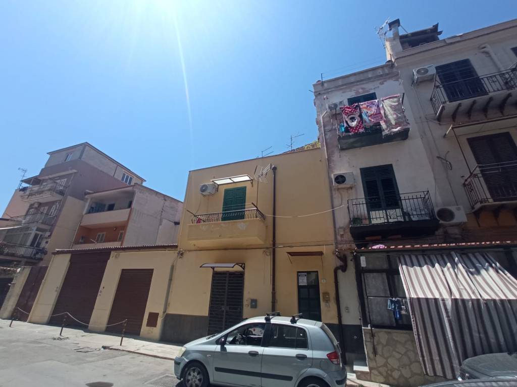 appartamento in vendita a Palermo in zona Croceverde