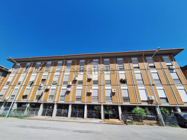 appartamento in vendita a Palermo in zona Villagrazia/Falsomiele