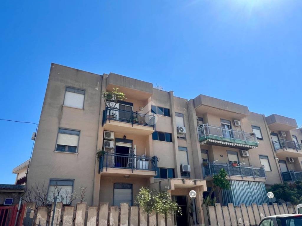appartamento in vendita a Palermo in zona Acqua dei Corsari