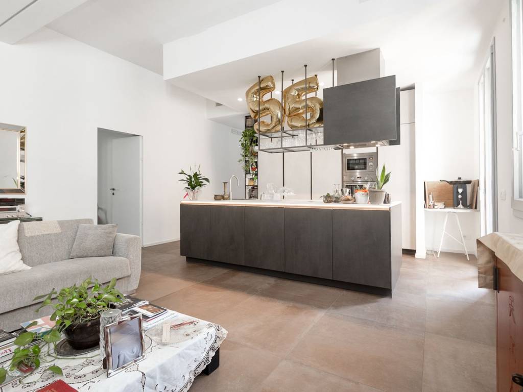 appartamento in vendita a Palermo in zona Libertà