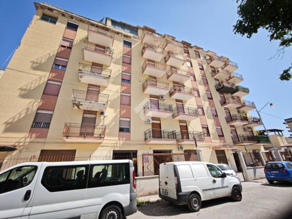 appartamento in vendita a Palermo in zona Baida