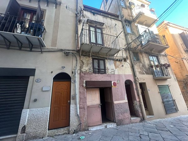 appartamento in vendita a Palermo