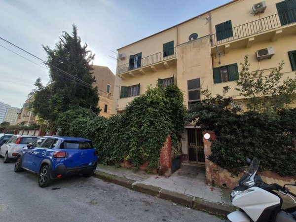 appartamento in vendita a Palermo in zona Montepellegrino