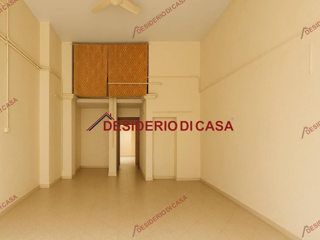 negozio in vendita a Palermo in zona Libertà