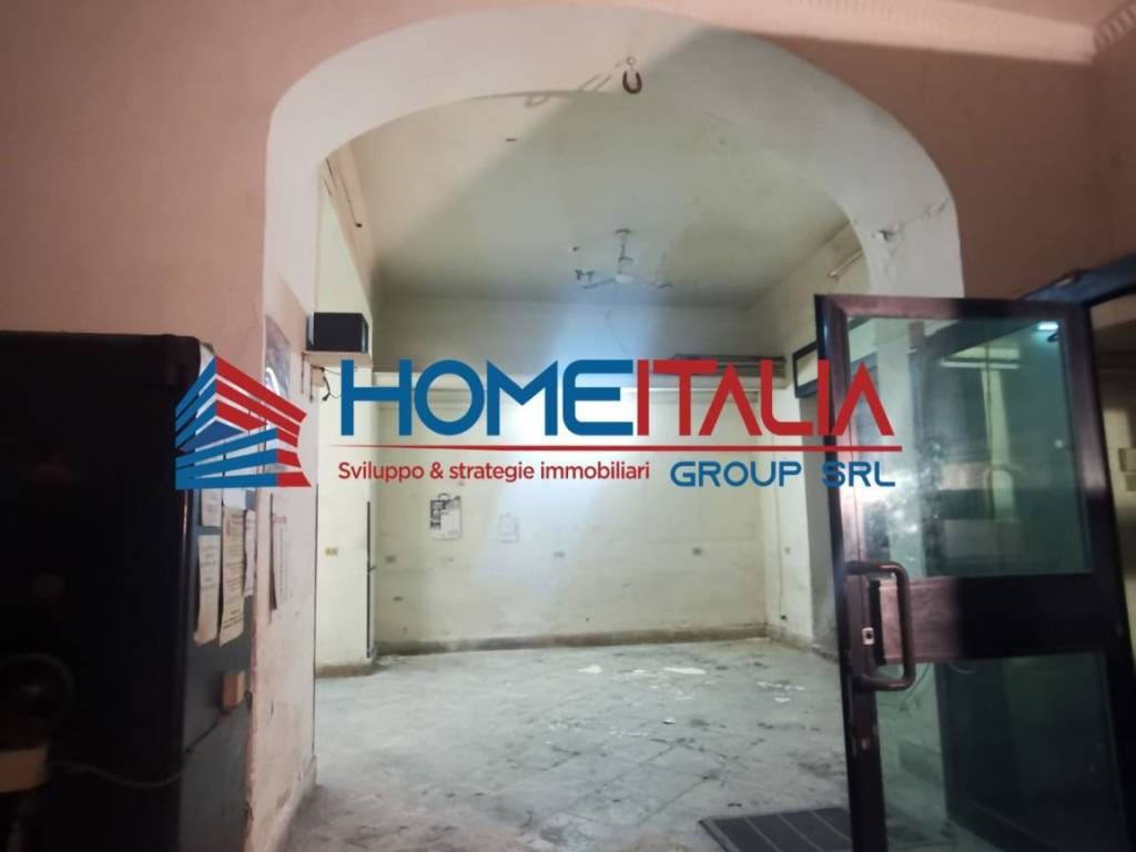 negozio in vendita a Palermo in zona Centro storico