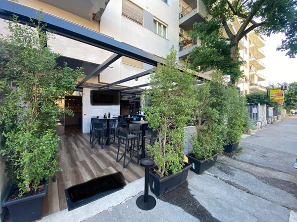 locale commerciale in vendita a Palermo