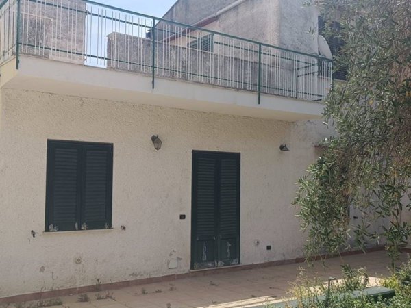 casa indipendente in vendita a Palermo in zona Calatafimi / Cuba
