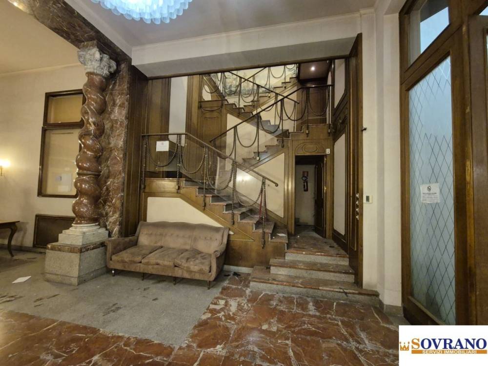 negozio in vendita a Palermo in zona Libertà
