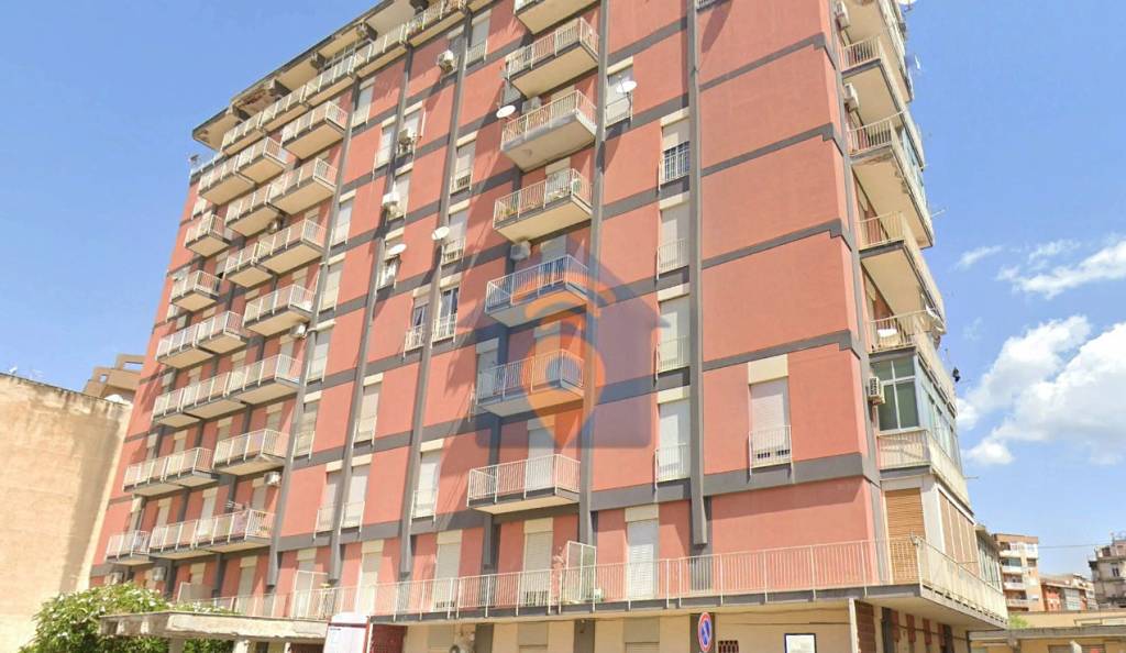 appartamento in vendita a Palermo in zona Montegrappa / Santa Rosalia
