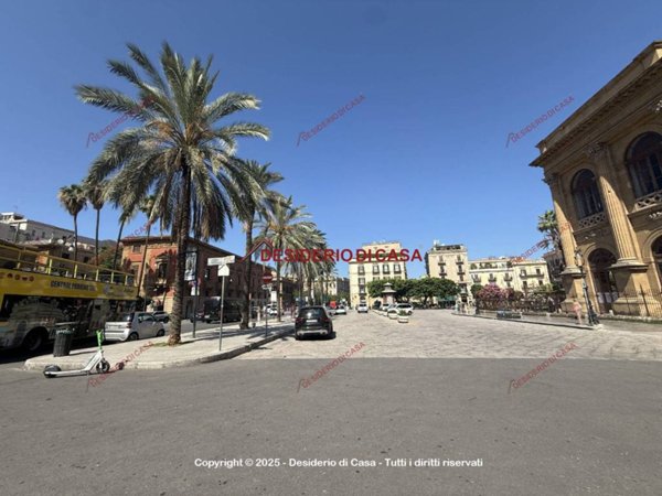 appartamento in vendita a Palermo in zona Centro storico