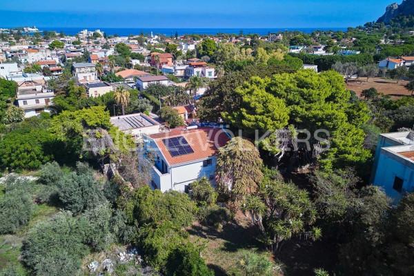 casa indipendente in vendita a Palermo in zona Mondello