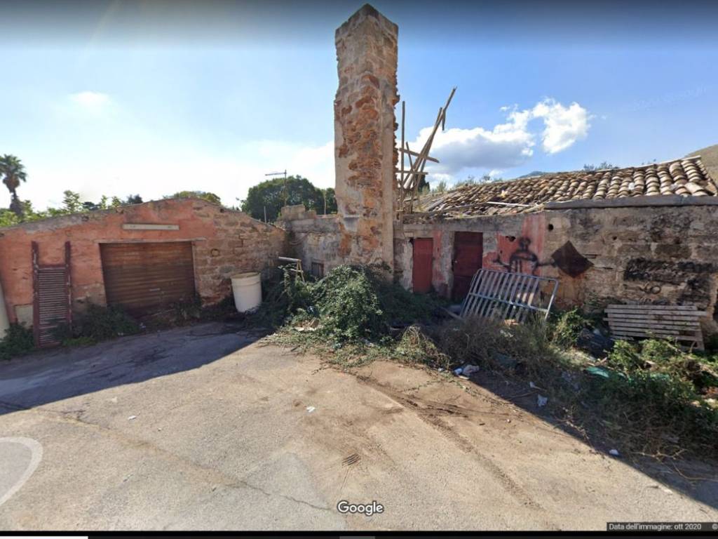 casa indipendente in vendita a Palermo in zona Zisa