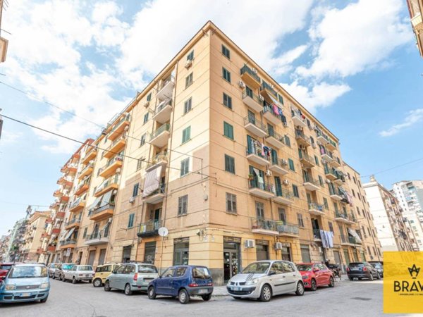 appartamento in vendita a Palermo in zona Oreto