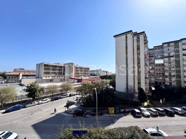 appartamento in vendita a Palermo in zona Montegrappa / Santa Rosalia