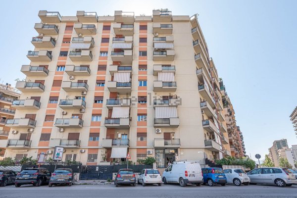 appartamento in vendita a Palermo in zona Resuttana