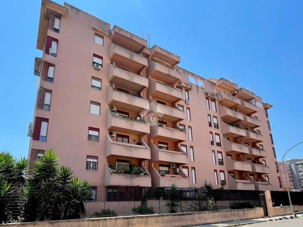 appartamento in vendita a Palermo in zona Calatafimi / Cuba