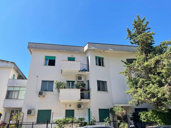 appartamento in vendita a Palermo in zona Uditore