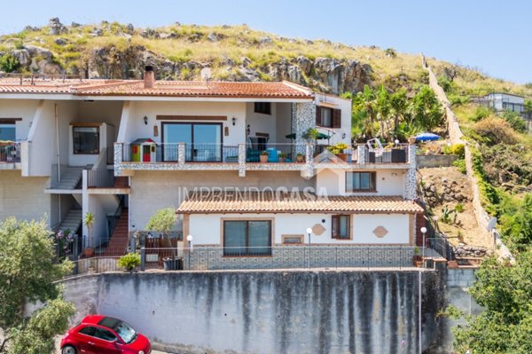 casa indipendente in vendita a Palermo in zona Baida