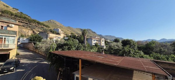 appartamento in vendita a Palermo in zona Villagrazia/Falsomiele