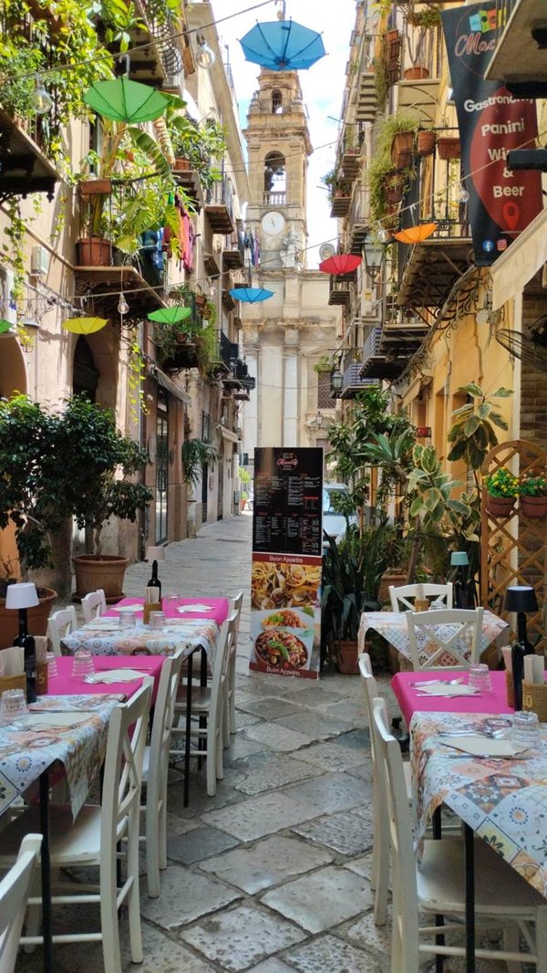 negozio in vendita a Palermo in zona Centro storico