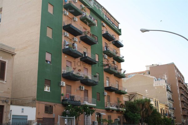 appartamento in vendita a Palermo in zona Calatafimi / Cuba