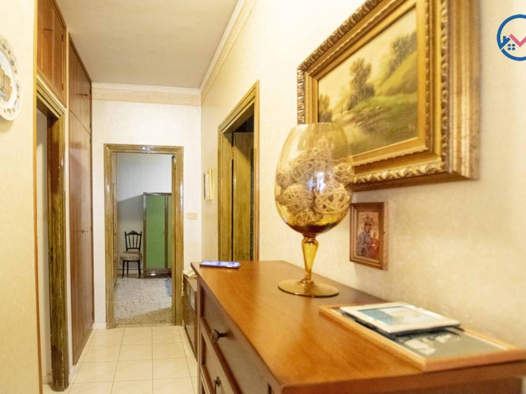 appartamento in vendita a Palermo in zona Montegrappa / Santa Rosalia