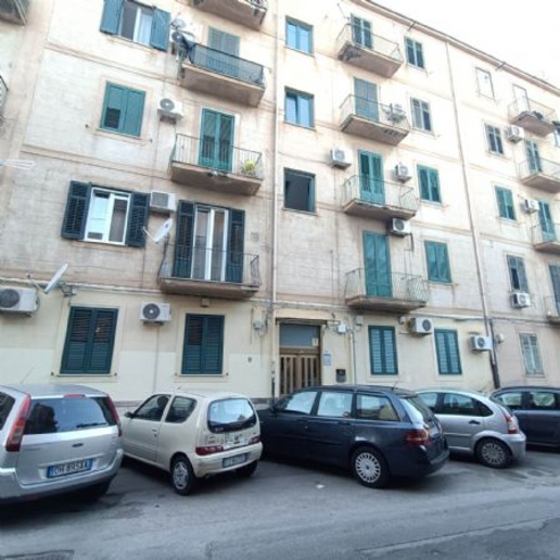 appartamento in vendita a Palermo in zona Mezzomonreale