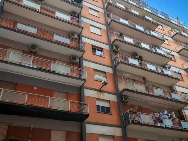 appartamento in vendita a Palermo in zona Montegrappa / Santa Rosalia